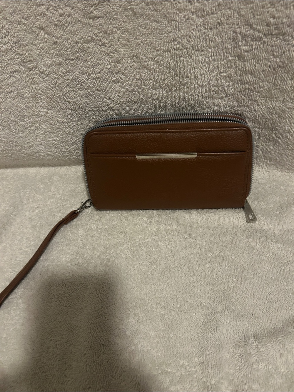 Zip-Around Tan Leather Card Wallet